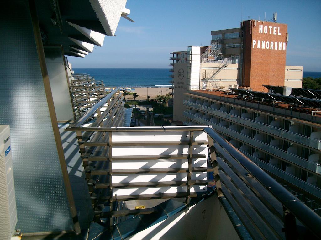 Apartamentos en Rocamaura L'Estartit Habitación foto