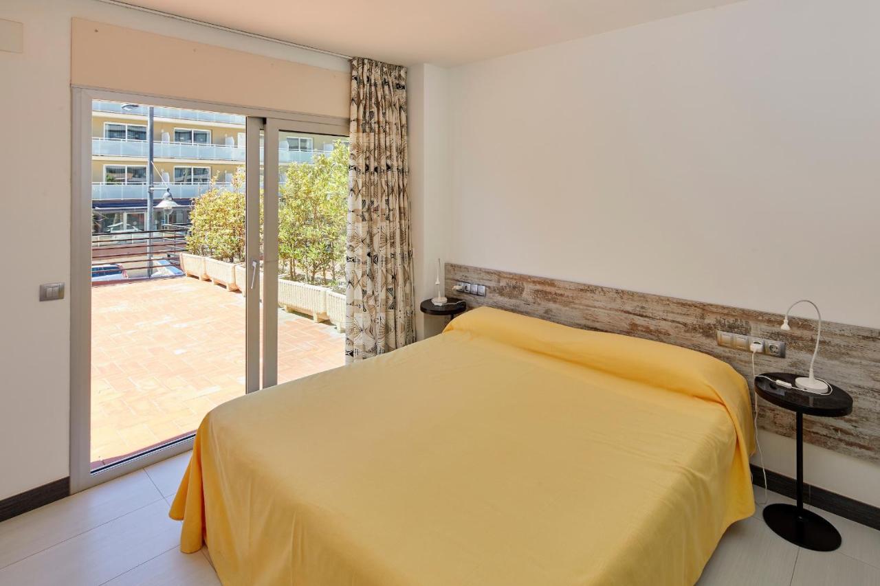 Apartamentos en Rocamaura L'Estartit Exterior foto